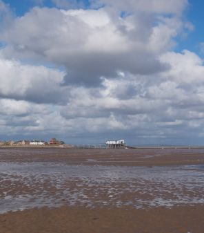 Why not visit our friends @Bosun's Locker Cafe over the next few days and enjoy a breakfast bun or a brew with a view. You will receive a warm welcome from the lovely Amy and her team - why not follow this great route from Barrow station to Roa Island?  https://www.waysaroundthebay.org.uk/plan-your-route/route/barrow-roaisland #lovemorecambebay #waysaroundthebay #CyclistsWelcome
