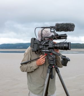 EXCITING NEWS!
Hot on the heels of our Bay Lines Beach of Dreams programme, , @kinetikapeople Artistic Director @aliwalkingpretty will be at @kendalmountainfestival talking about @beach.of.dreams 2025 to inspire even more people to come together and celebrate our wonderful coastline all around the UK.
She'll be touching on Bay Lines showing some clips from the documentary film that was made whilst we creatively explored our precious coastline.
You can find her at Basecamp at Abbot Hall Park, Kendal at 10am - entry to Basecamp is FREE and no need to book.
AND NOT ONLY THAT....
We thought this would be a wonderful opportunity to share the documentary film of the #BayLines project on the same day in the afternoon created by @rosaproductions and narrated by local podcaster and journalist Nigel Thompson of the @morecambebaypodcast.
Featuring the wonderful locals of the Bay, the documentary follows the whole project leading us around 120 miles of the Bay #coastline from #Fleetwood to #walneyisland exploring stories, emotional connections and hopes for the future of the Bay.
Find us at #StricklandgateHouse opposite the Post Office building in Kendal. We'll show the film every half hour from 1.15pm, last showing 3.45pm. Free to enter with tea or coffee available for a donation.
More details - follow the link in our bio. Hope to see you there

@moremusic1 @mb_partnership @naturesgemtours @cumbriauni @cumbriawildlifetrust @arnsidesilverdaleaonb @arnsidesailingclub @leightonhalllancashire @rspb #leightonmossrsbp @kentsbankholiday_grange @grangelido @cumbrianrambler @the_arnside_bore @pattysbarn @wphwalney @weridebikesltd @ease_e_ride @shed_1_gin  @explorelancashire @catsmithmp @ntlakedistrict @lowsizerghbarn @visit_kendal #films #documentaryfilm @tessabunney #walk #cycle #planyourroutes @trail_planner #baycycleway #englandcoast #englandcoastpath #cumbria #kmf @daltonarmsglasson @fleetwoodmuseum @barrowinfurness_cumbria @wandfcouncil @thebaywellbeing