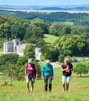 We concede that it may not yet be warm enough to get your shorts on but March is nearly here, so it's time to start planning some walking adventures around #MorecambeBay
Stuck for ideas?
Click the link in our bio to explore the #WaysAroundTheBay website and find some pre-planned leisure routes with an online map, directions and points of interest (including food and refreshment stops!) 🥣 ☕
Have you walked through the grounds of the stunning @leightonhalllancashire ? The route on #WaysAroundTheBay leads you from the bus stop or station at #Silverdale next to @RSPB #leightonmoss 
It's an exciting and diverse route which encompasses #wartoncrag too with some truly stunning #viewpoints across the #KentEstuary.
Be prepared to spot amazing #birdlife such as avocets, booming bitterns, sky dancing marsh harriers, bearded tits or even #kestrels.
@explore_morecambebay @visitlancashire @lancashirelads.life @railwalks.co.uk @arnsidesilverdalenl @community_rail @englandscoast @uk.hidden.gems #walking #springwalks #planaroute #walkwalkwalk #walkforhealth #activetravel #naturewalks #naturewalksarethebest #birdwatching #takeyourbinoculars