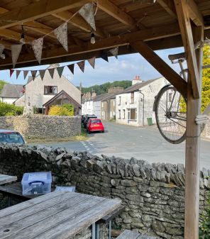 Great to see @levensvillageshop offering such a warm and friendly welcome to cyclists and walkers- setting an example for other local businesses to follow! 
So if you need an extra bit of air in your tyres, or want to plan a route, why not pop to Levens Village Shop, grab a hot drink and a bite to eat, and use their *NEW* 'Welcome' kit, with bike tools and maps to plan your #WaysAroundTheBay #lovemorecambebay #shoplocal